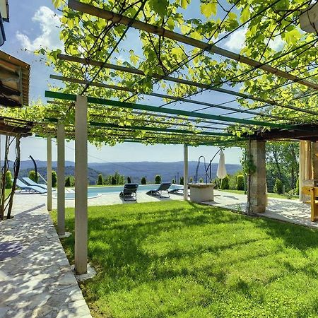 Villa Bella Lupoglav  외부 사진
