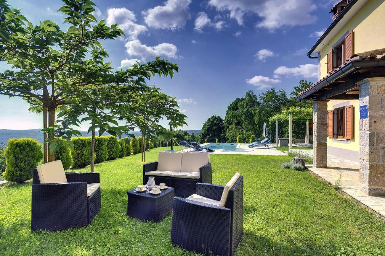 Villa Bella Lupoglav  외부 사진