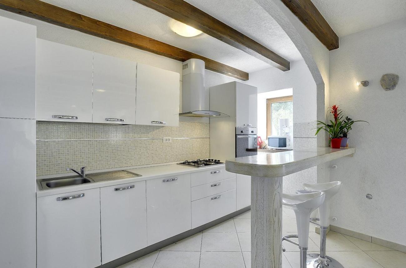 Villa Bella Lupoglav  외부 사진