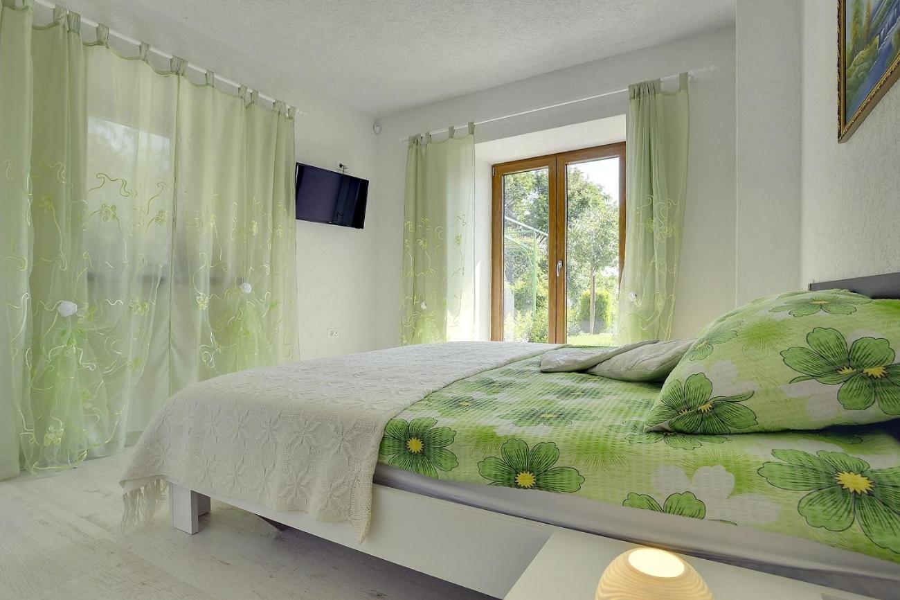 Villa Bella Lupoglav  외부 사진