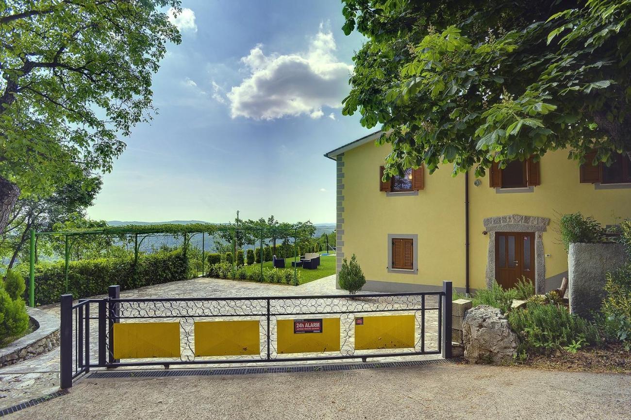 Villa Bella Lupoglav  외부 사진